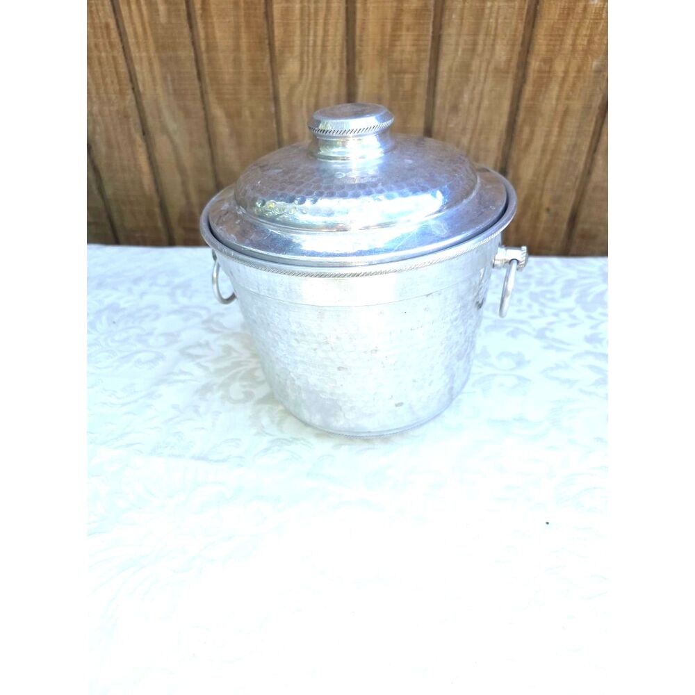 Vintage Mid-Century Modern Nasco Hammered Aluminum Ice Bucket